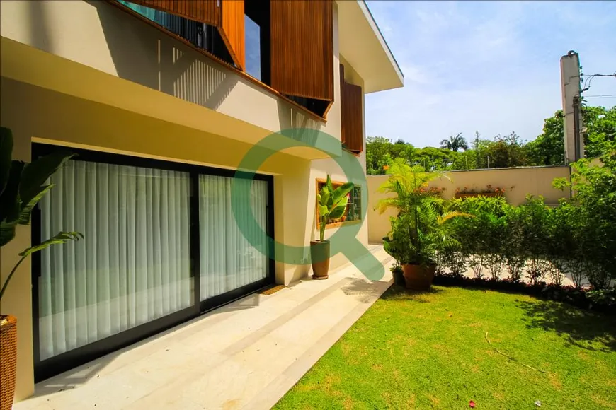 Foto 1 de Casa com 3 Quartos para venda ou aluguel, 450m² em Jardim Europa, São Paulo