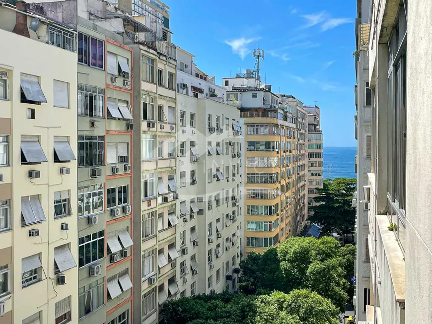 Foto 1 de Apartamento com 3 Quartos à venda, 240m² em Copacabana, Rio de Janeiro