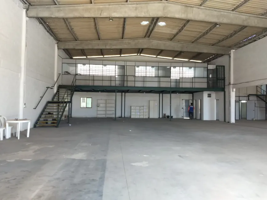 Foto 1 de Galpão/Depósito/Armazém para alugar, 750m² em Imbiribeira, Recife