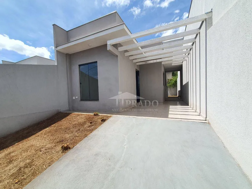 Foto 1 de Casa com 2 Quartos à venda, 59m² em , Ibiporã