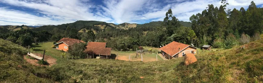 Foto 1 de Fazenda/Sítio com 8 Quartos à venda, 387600m² em Zona Rural, Piranguçu