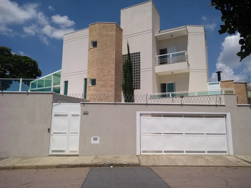 Foto 1 de Sobrado com 3 Quartos à venda, 210m² em Ponte de Sao Joao, Jundiaí