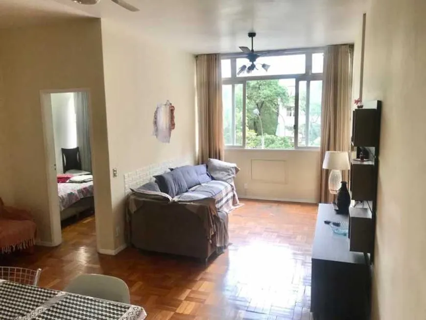 Foto 1 de Apartamento com 3 Quartos à venda, 135m² em Copacabana, Rio de Janeiro