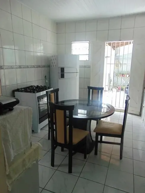 Foto 1 de Casa com 2 Quartos à venda, 105m² em Acupe de Brotas, Salvador