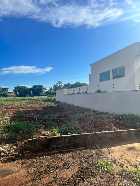 Foto 1 de Lote/Terreno à venda, 479m² em Granville Parque Residencial, Londrina