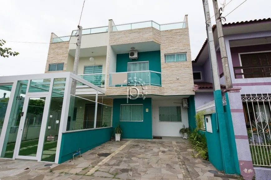 Foto 1 de Casa com 3 Quartos para alugar, 180m² em Hípica, Porto Alegre