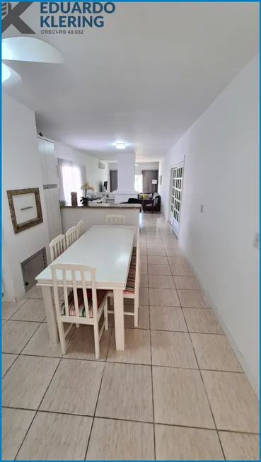 Foto 1 de Casa com 3 Quartos à venda, 181m² em Centro, Esteio