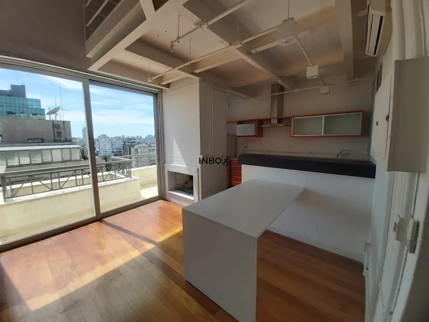 Foto 1 de Apartamento com 1 Quarto para alugar, 80m² em Moinhos de Vento, Porto Alegre