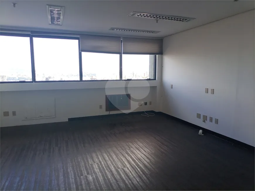 Foto 1 de Sala Comercial para venda ou aluguel, 33m² em Petrópolis, Porto Alegre