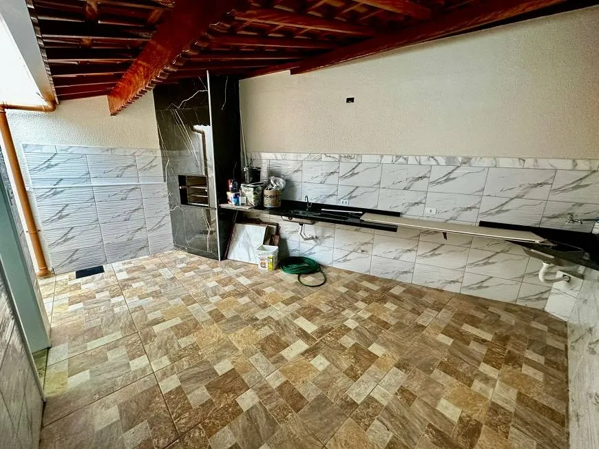 Foto 1 de Casa com 2 Quartos à venda, 60m² em Amaralina, Salvador