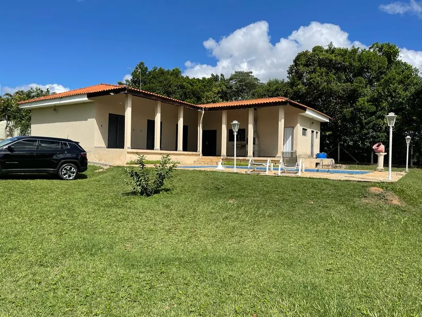 Foto 1 de Fazenda/Sítio com 4 Quartos à venda, 2580m² em Salto de Pirapora, Salto de Pirapora