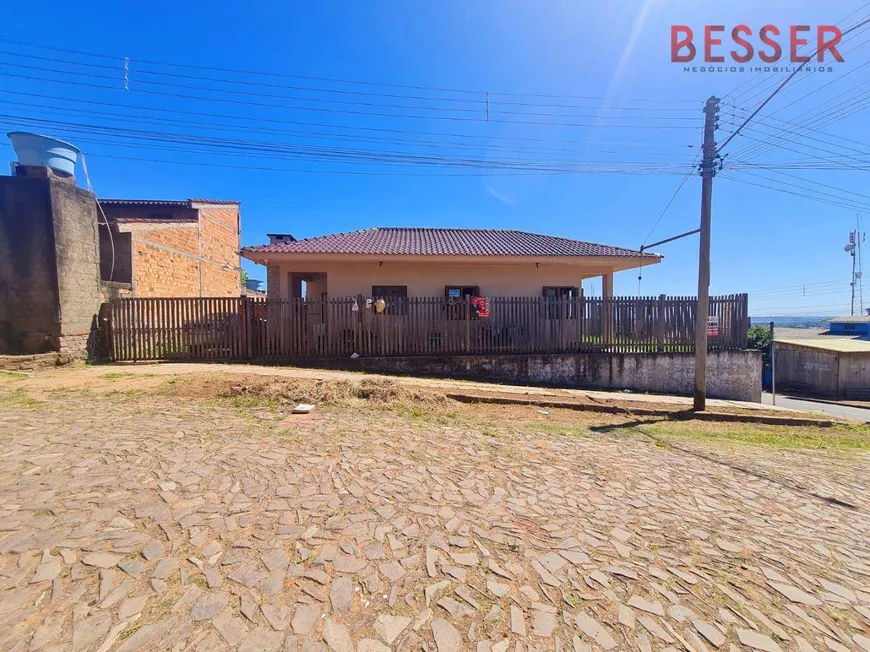 Foto 1 de Casa com 2 Quartos à venda, 90m² em Lomba da Palmeira, Sapucaia do Sul