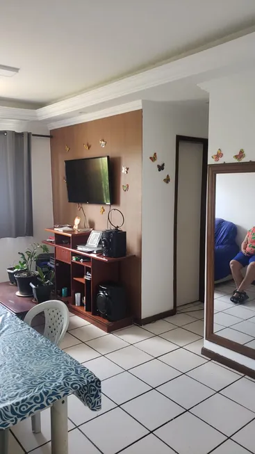 Foto 1 de Apartamento com 2 Quartos à venda, 50m² em Vila Canária, Salvador