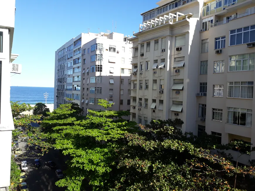 Foto 1 de Apartamento com 3 Quartos à venda, 110m² em Copacabana, Rio de Janeiro