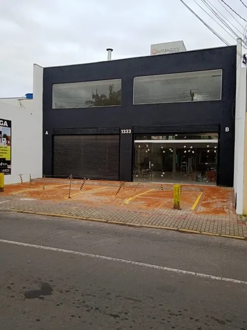 Foto 1 de Ponto Comercial para alugar, 212m² em Centro, São Leopoldo