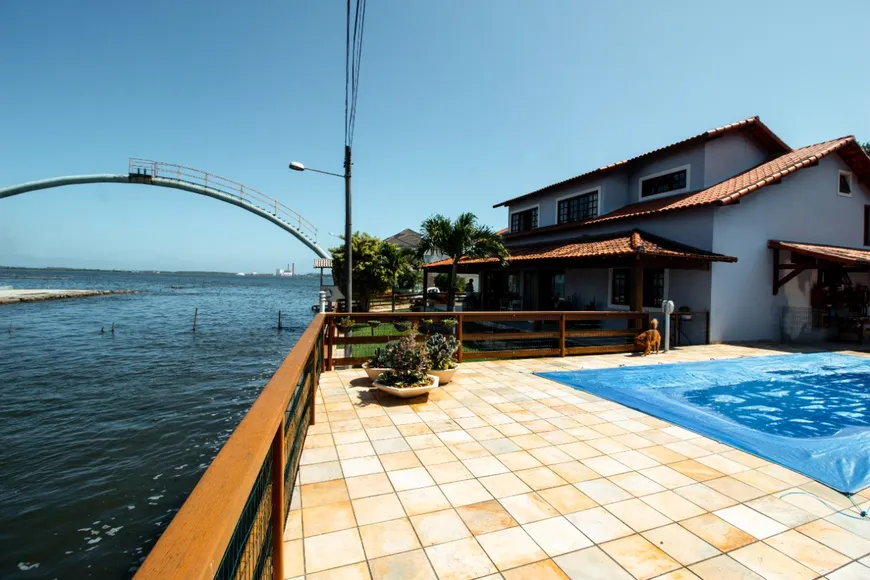 Foto 1 de Casa de Condomínio com 4 Quartos à venda, 500m² em São Cristóvão, Cabo Frio