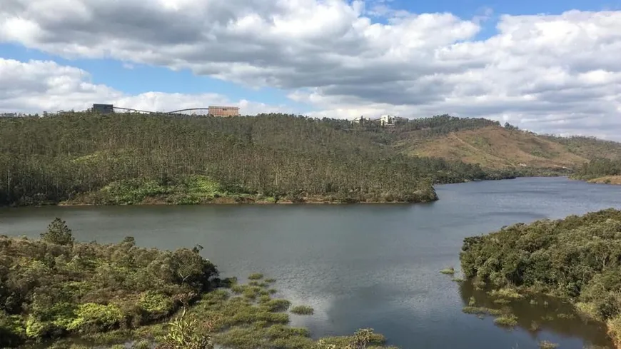 Foto 1 de Lote/Terreno à venda, 5468m² em Alphaville Lagoa Dos Ingleses, Nova Lima