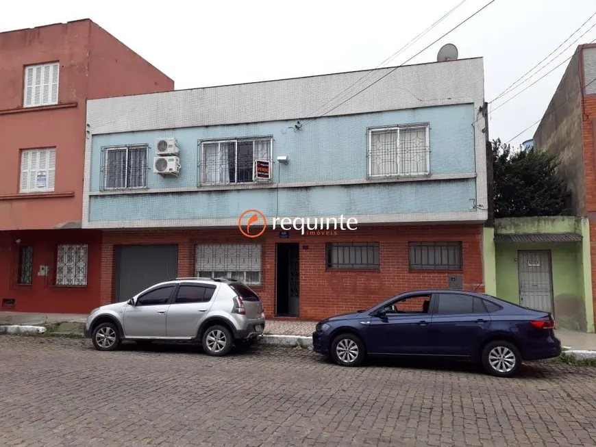 Foto 1 de Casa com 3 Quartos à venda, 120m² em Centro, Pelotas