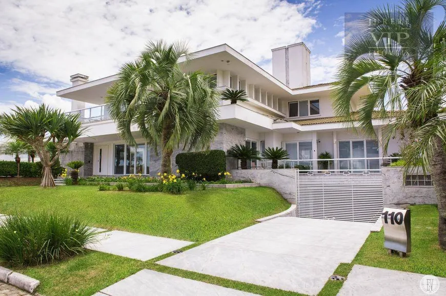 Foto 1 de Casa com 5 Quartos à venda, 1050m² em Jurerê Internacional, Florianópolis