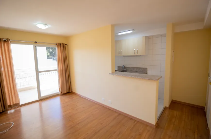 Foto 1 de Apartamento com 2 Quartos para alugar, 61m² em Liberdade, São Paulo