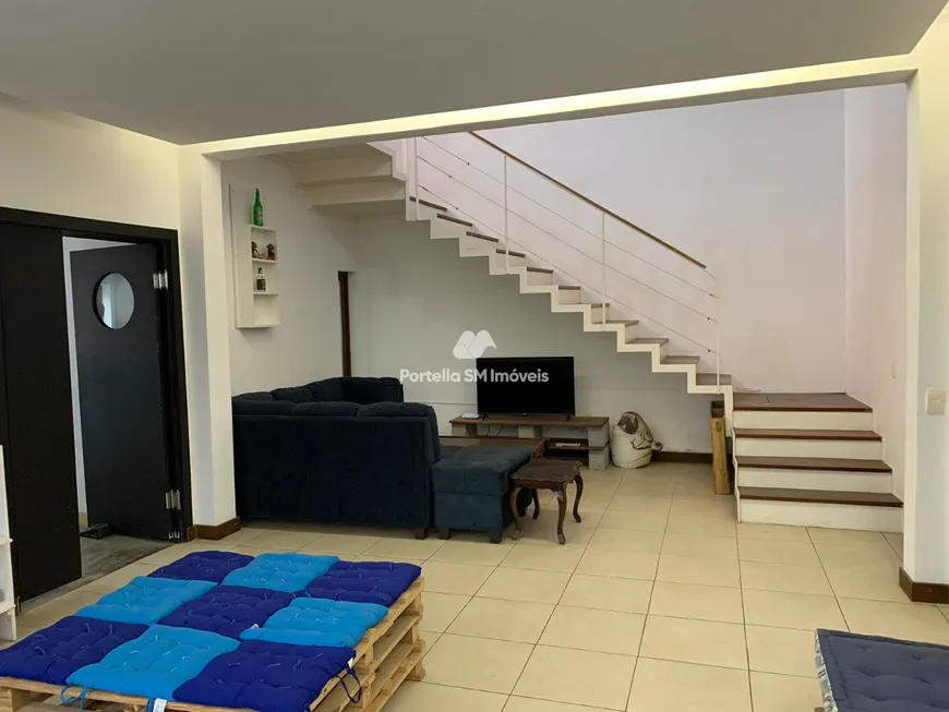 Foto 1 de Casa com 5 Quartos à venda, 111m² em Humaitá, Rio de Janeiro