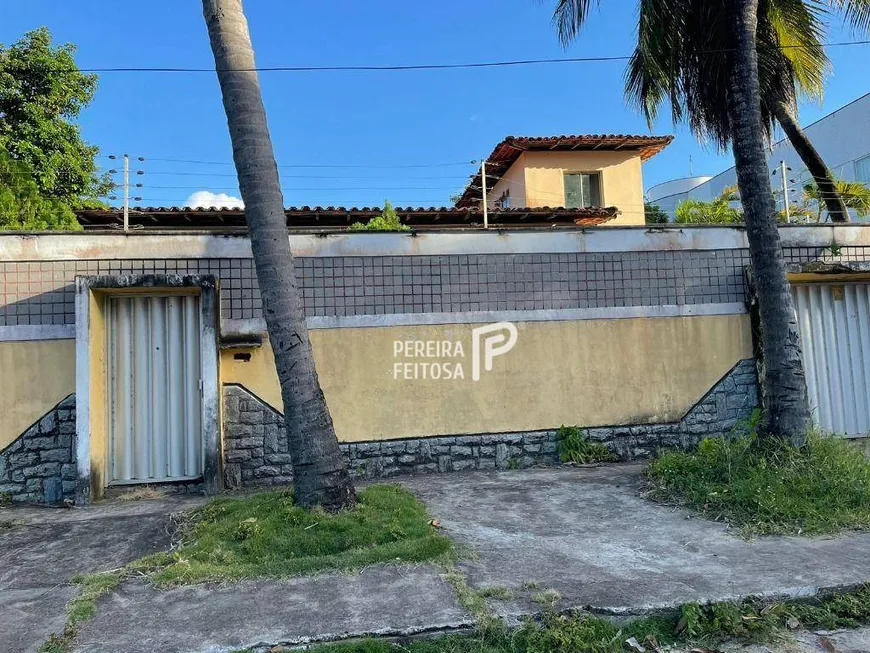 Foto 1 de Casa com 3 Quartos para alugar, 800m² em Calhau, São Luís