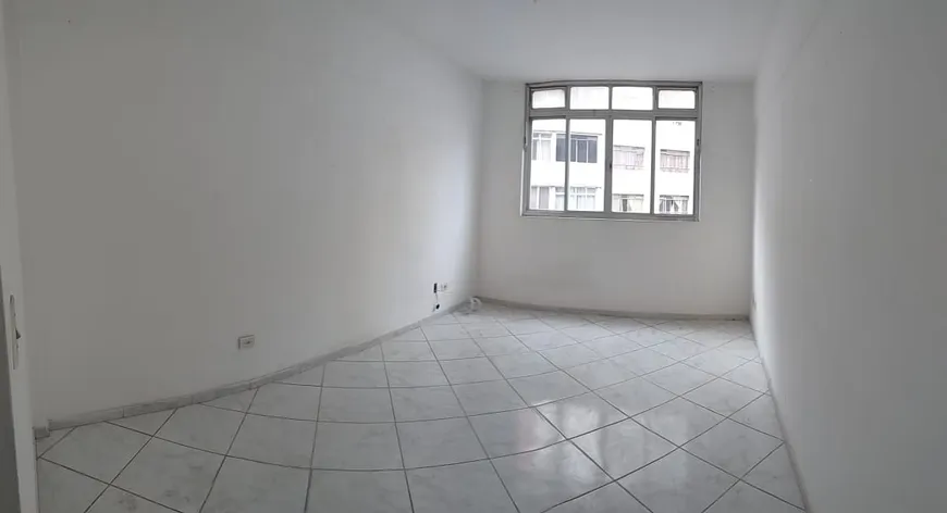 Foto 1 de Apartamento com 1 Quarto para alugar, 19m² em Sé, São Paulo