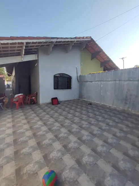 Foto 1 de Casa com 3 Quartos à venda, 261m² em Balneario América, Mongaguá