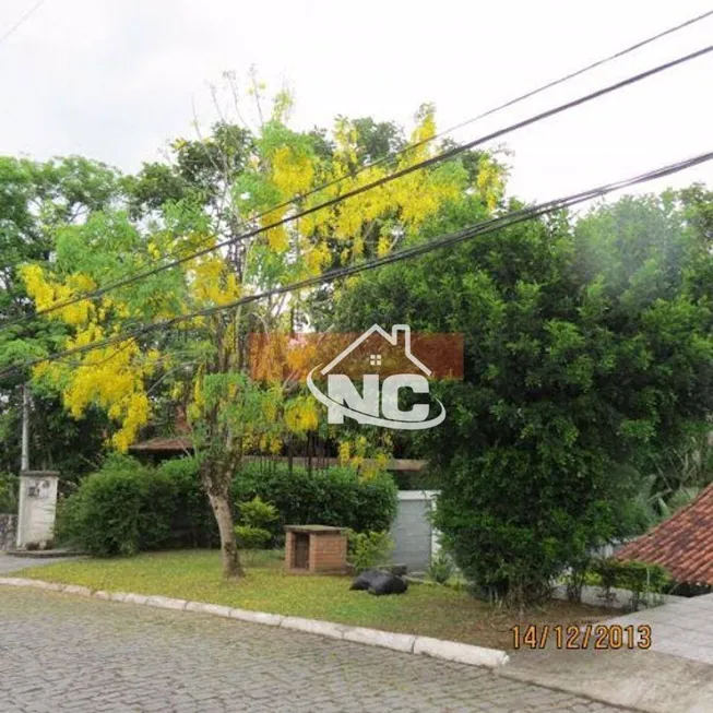 Foto 1 de Lote/Terreno à venda, 480m² em Maria Paula, Niterói