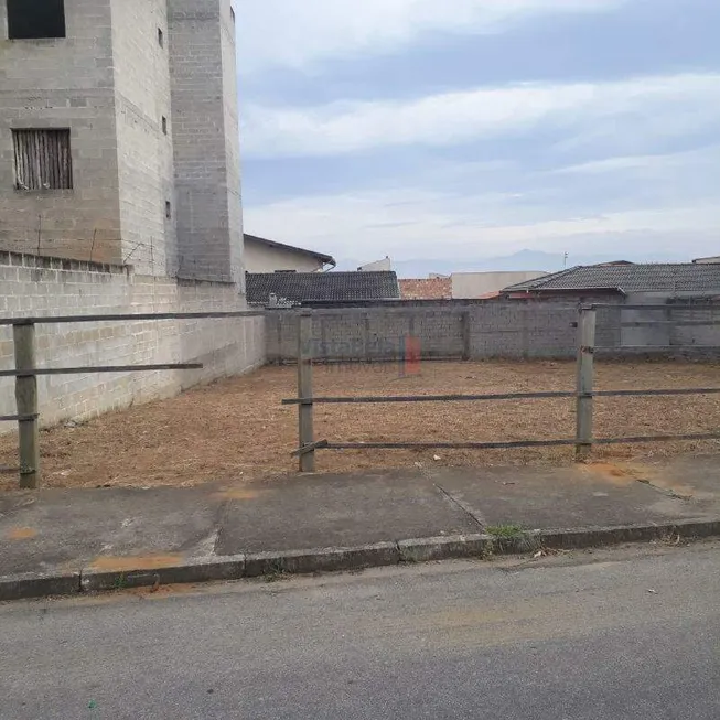 Foto 1 de Lote/Terreno à venda, 303m² em Parque Urupês, Taubaté