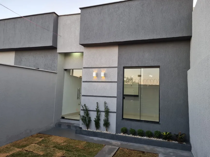 Foto 1 de Casa com 2 Quartos à venda, 81m² em Residencial Parque dos Buritis, Senador Canedo