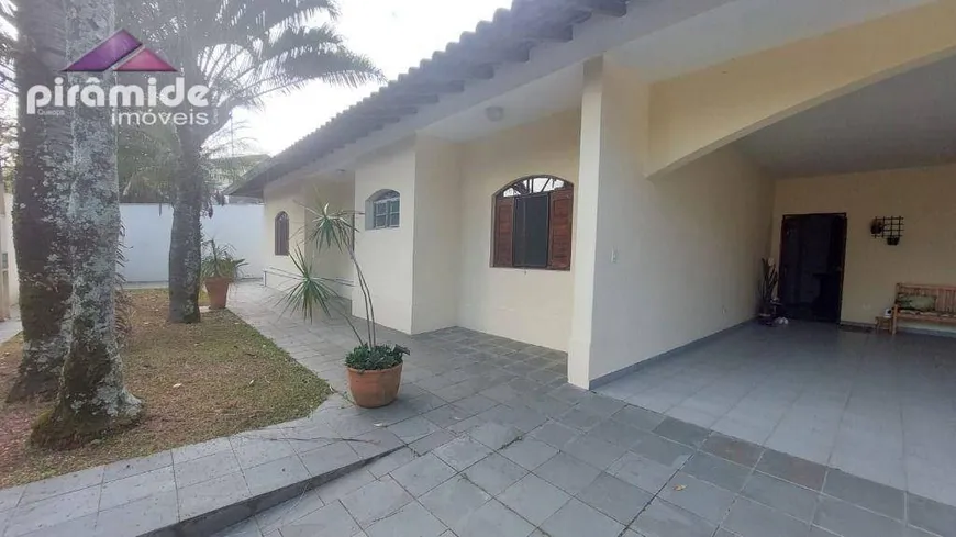 Foto 1 de Casa de Condomínio com 3 Quartos à venda, 240m² em Urbanova, São José dos Campos