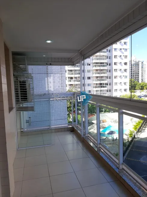 Foto 1 de Apartamento com 2 Quartos à venda, 68m² em Jacarepaguá, Rio de Janeiro