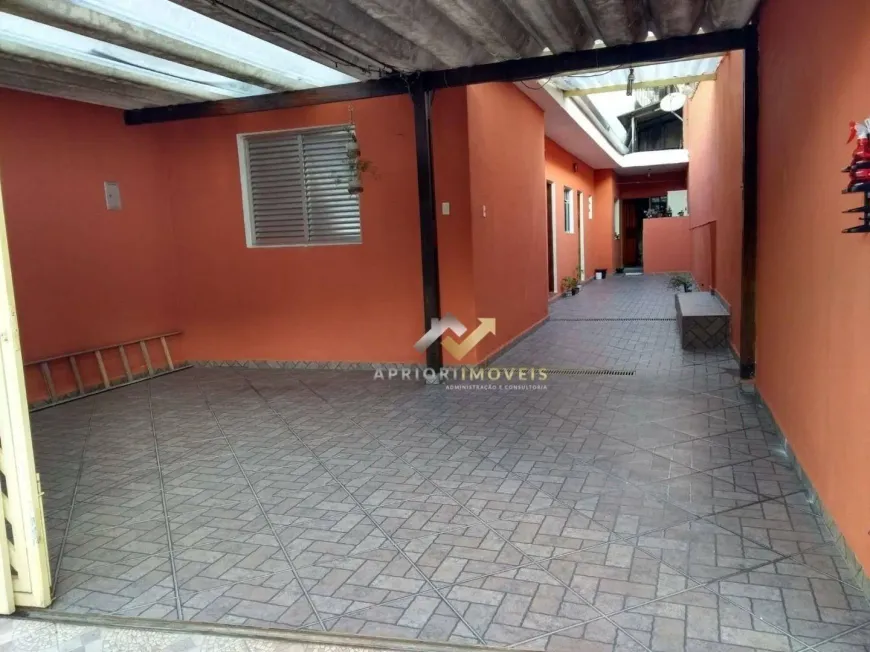 Foto 1 de Casa com 3 Quartos à venda, 138m² em Condominio Maracana, Santo André