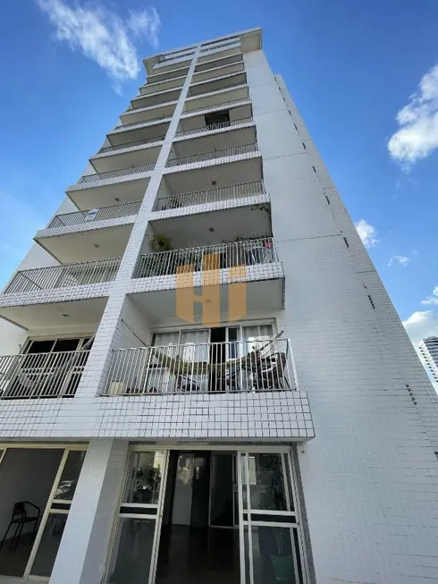 Foto 1 de Apartamento com 2 Quartos à venda, 94m² em Madalena, Recife