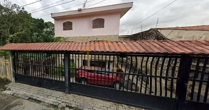 Foto 1 de Sobrado com 6 Quartos à venda, 275m² em Horto Florestal, São Paulo