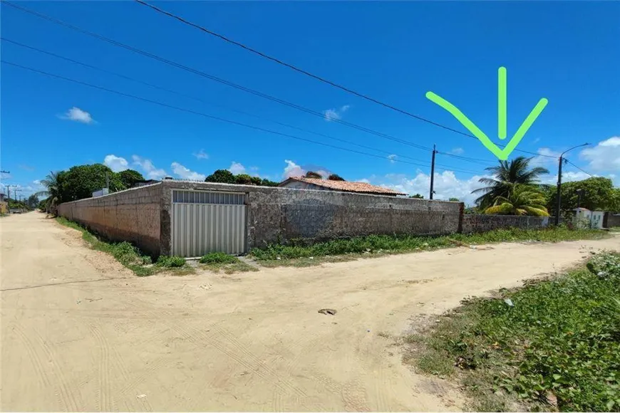 Foto 1 de Lote/Terreno à venda, 720m² em Pontas de Pedra, Goiana