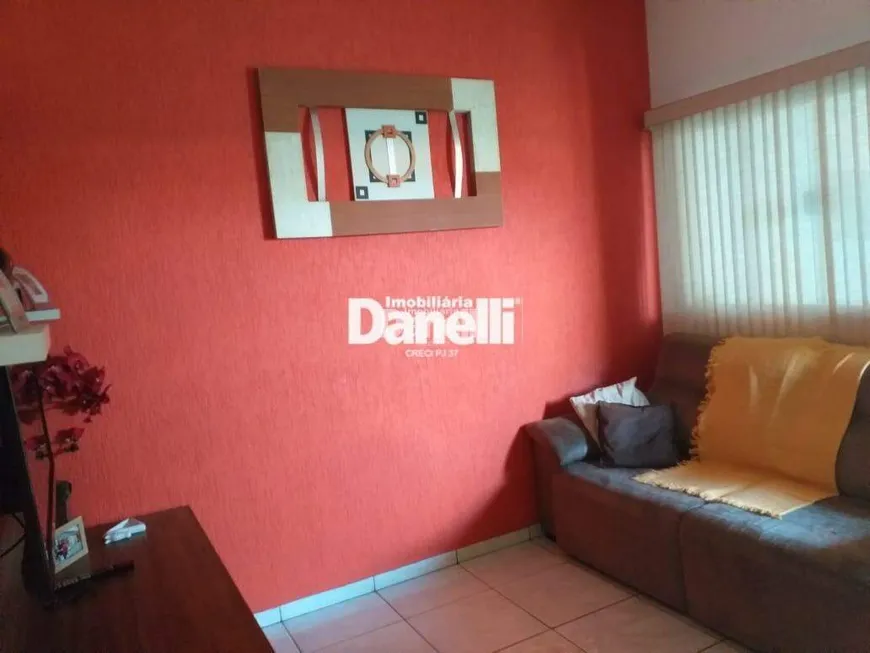 Foto 1 de Casa com 2 Quartos à venda, 54m² em Residencial Bardan, Taubaté