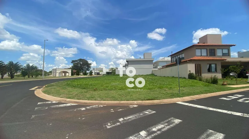 Foto 1 de Lote/Terreno à venda, 683m² em Jardim Versailles, Uberlândia