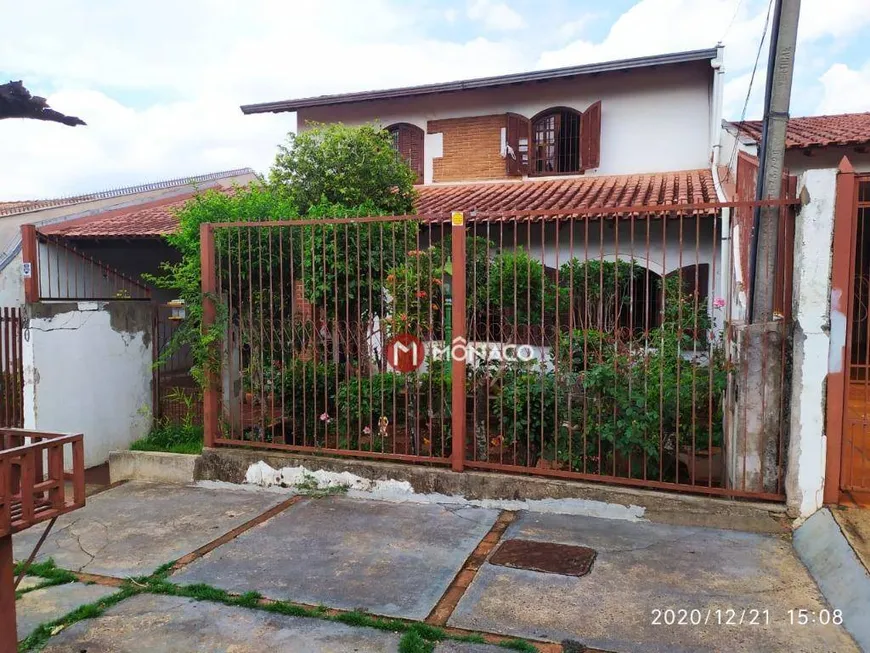 Foto 1 de Sobrado com 5 Quartos à venda, 211m² em Santa Rita 1, Londrina