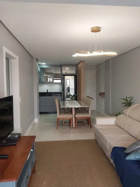 Foto 1 de Apartamento com 3 Quartos à venda, 104m² em Santinho, Florianópolis