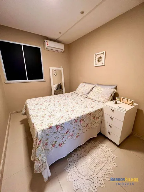 Foto 1 de Apartamento com 3 Quartos à venda, 50m² em Zona de Expansao Capua, Barra dos Coqueiros