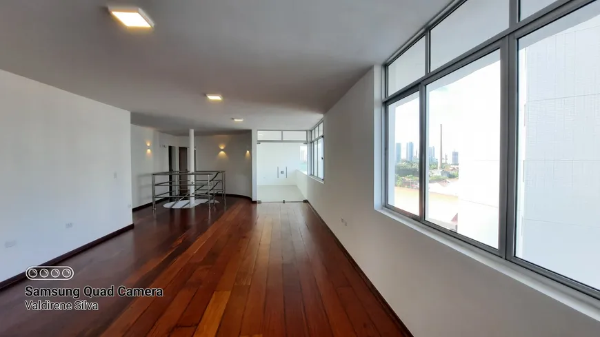 Foto 1 de Cobertura com 4 Quartos à venda, 230m² em Torre, Recife