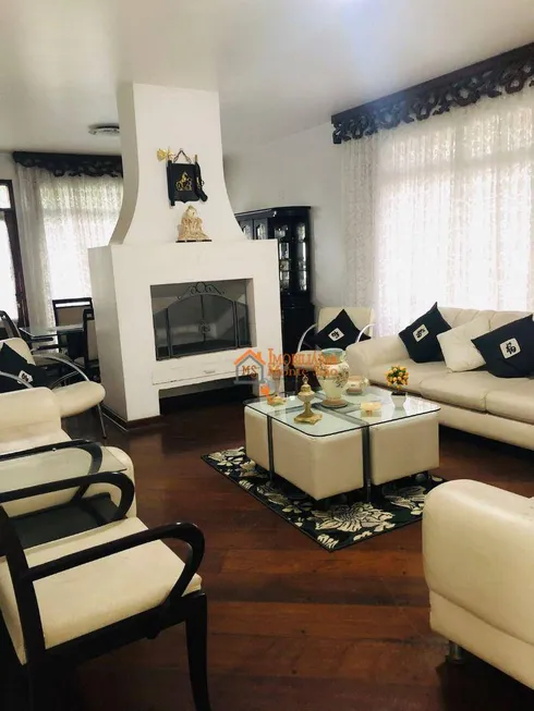 Foto 1 de Casa com 4 Quartos à venda, 360m² em Vila Rosalia, Guarulhos