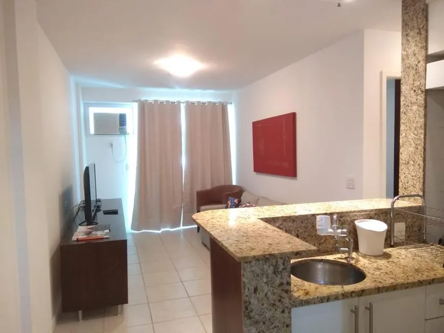 Foto 1 de Apartamento com 1 Quarto para alugar, 44m² em Lagoa, Rio de Janeiro