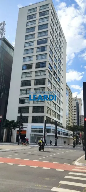 Foto 1 de Ponto Comercial para alugar, 216m² em Jardim América, São Paulo