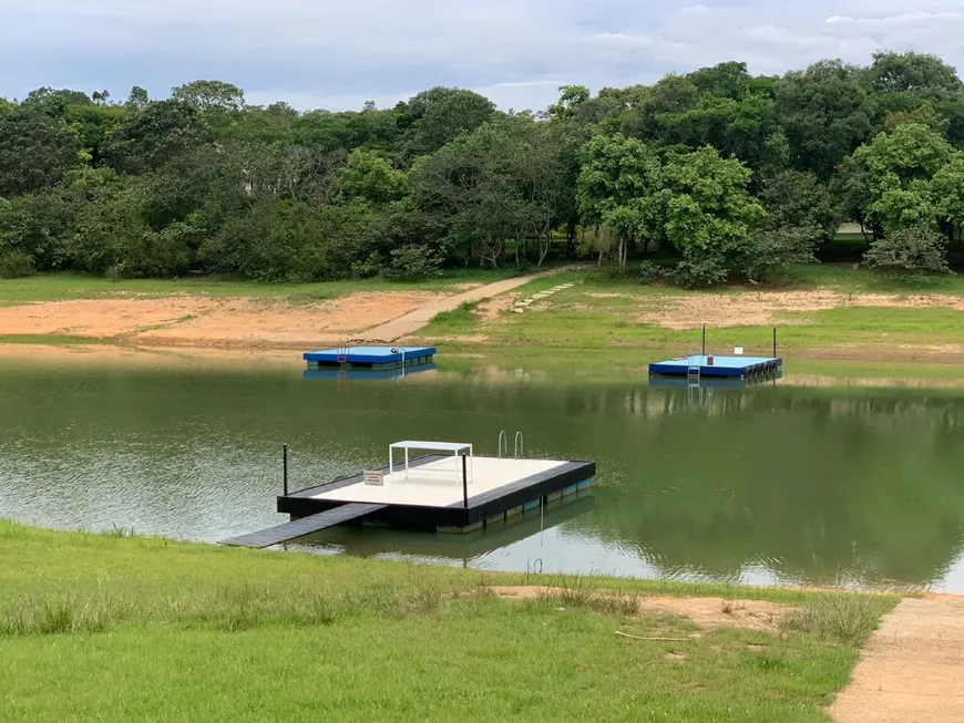 Foto 1 de Lote/Terreno à venda, 1007m² em , Cláudio