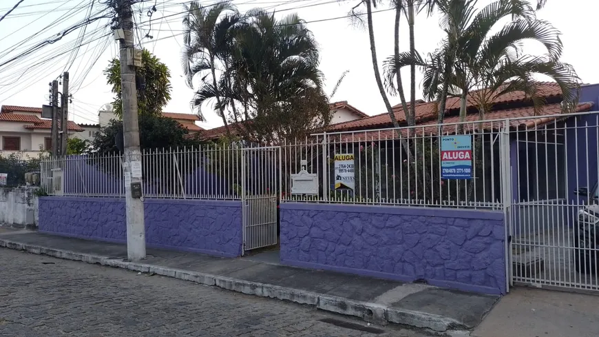 Foto 1 de Casa com 13 Quartos para alugar, 400m² em Centro, Rio das Ostras