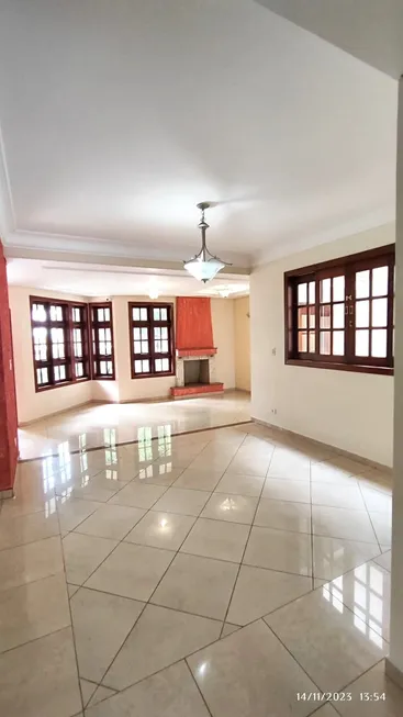 Foto 1 de Sobrado com 5 Quartos à venda, 496m² em Zona 07, Maringá