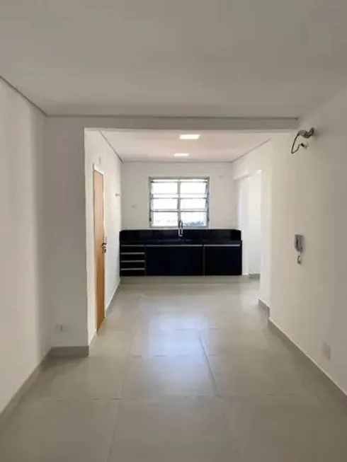 Foto 1 de Apartamento com 3 Quartos à venda, 123m² em Higienópolis, São Paulo